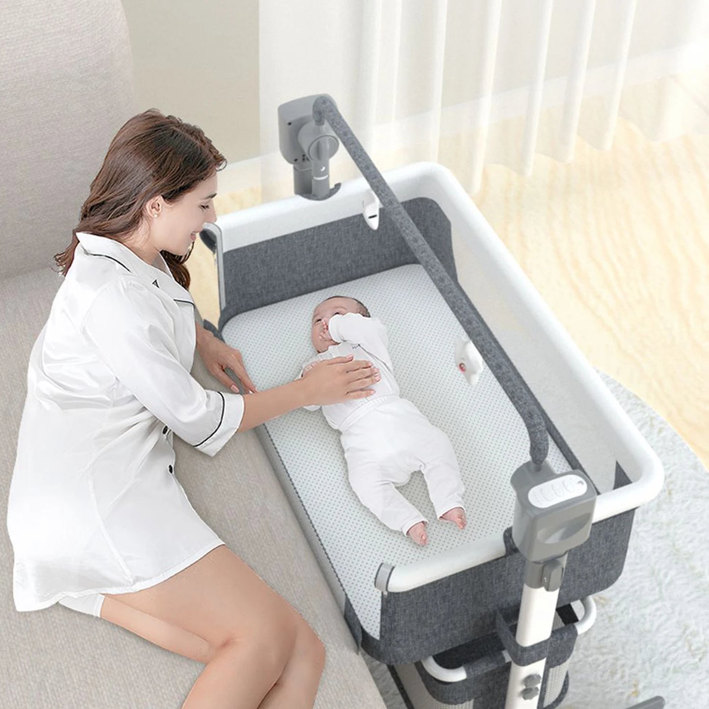 Baby Bassinet,Automatic Electric Rocking with Remote,Newborn Bedside Bassinet, Foldable Travel Co-Sleeper for Infant SteAnny